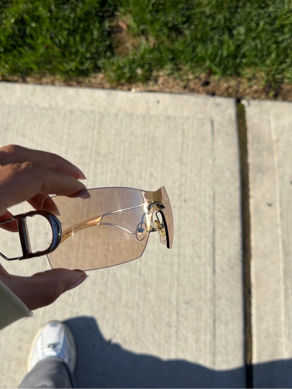 Dior Women's Shield rimless Sunglasses in Brown Gradient vintage - Picture 12 of 13